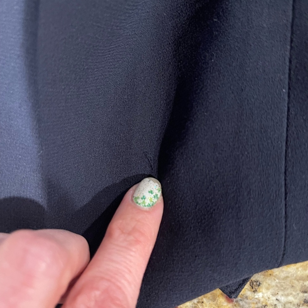 Black Loft Dress Jogger ✨ - Picture 8 of 9